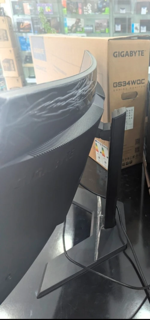 MOUNITEUR Gaming GIGABYTE