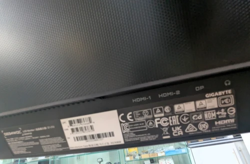MOUNITEUR Gaming GIGABYTE