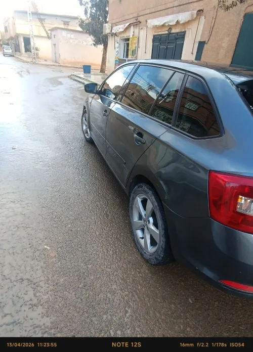 Skoda Rapid 2015 Rapid
