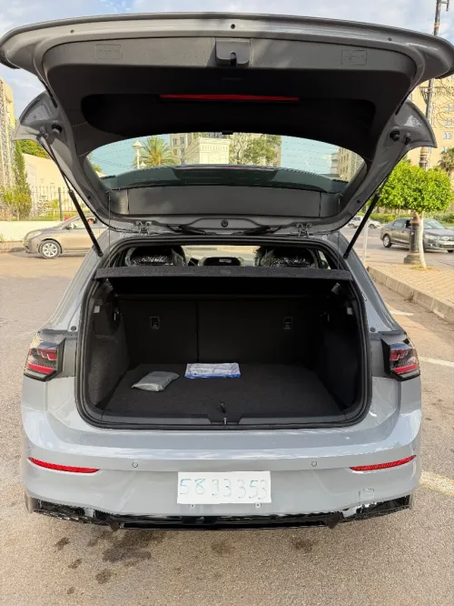 Volkswagen Golf 8.5 R line full options 2025 