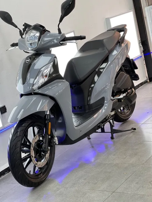 Sym St 200 2025