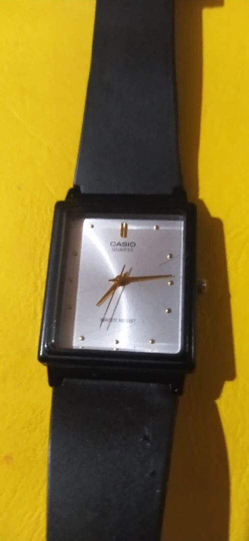 Casio original destiné l'italie