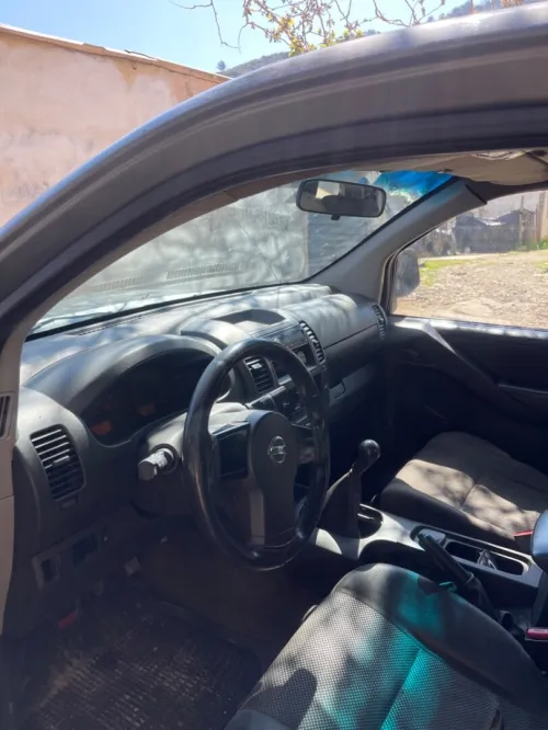 Nissan Navara 2012 Elegance 4x2