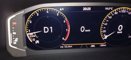 Volkswagen THARU 2025 XR
