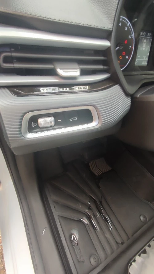 Geely Emgrand 2025 