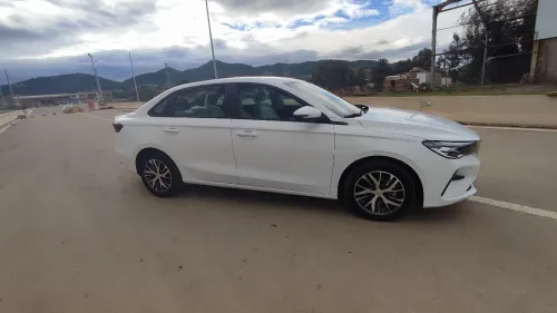 Geely Emgrand 2025 