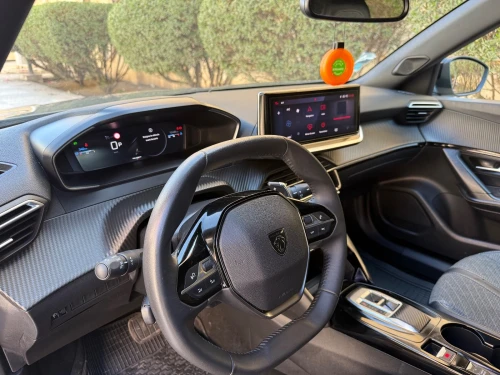 Peugeot 2008 2023 Allure Pack