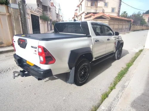 Toyota Hilux 2025 GR sport SAFI