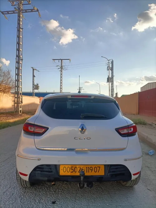Renault Clio 4 2019 Limited 2
