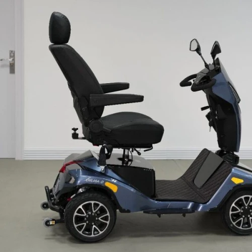 Fauteuil roulant Scooter moto Mobilité électrique 