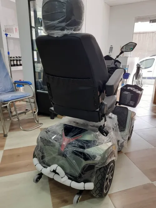 Fauteuil Roulant électrique / كراسي متحركة 