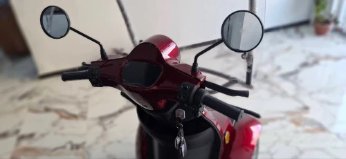Scooter Moto tricycle électrique 3 roues 4 roues