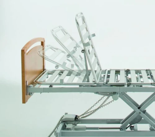 Lit médicalisé électrique en bois hêtre invacar SB 755