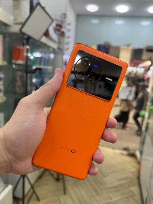 Vivo X80 256/8 GB
