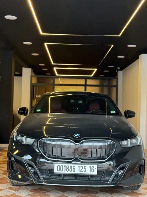 BMW Série 5 2025 Pak m xdrive invidualle