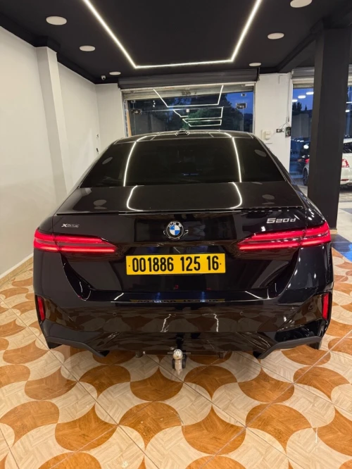 BMW Série 5 2025 520d xdrive invidualle