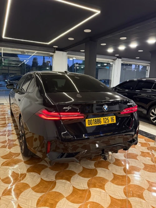 BMW Série 5 2025 Pak m xdrive invidualle