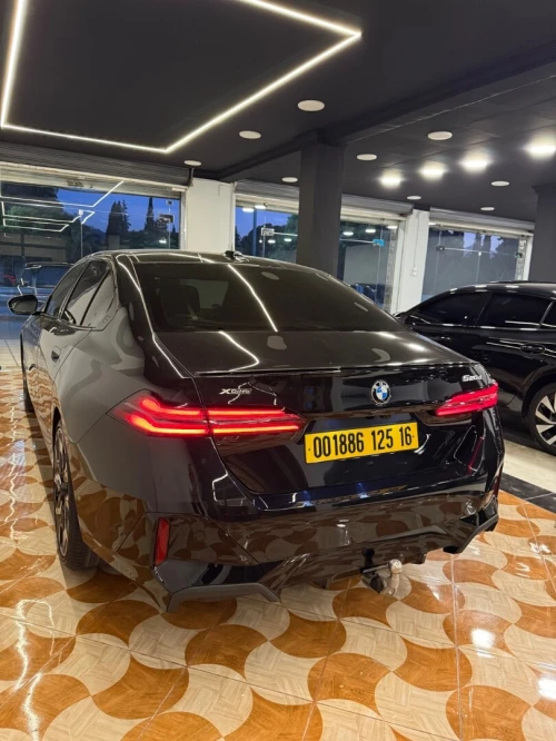 BMW Série 5 2025 Pak m xdrive invidualle