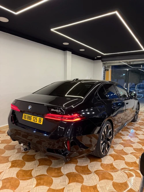 BMW Série 5 2025 Pak m xdrive invidualle