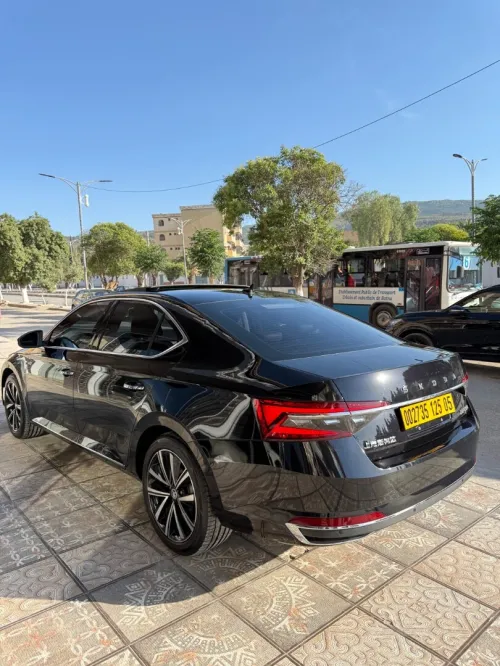 Skoda Superbe 2025 Luxury