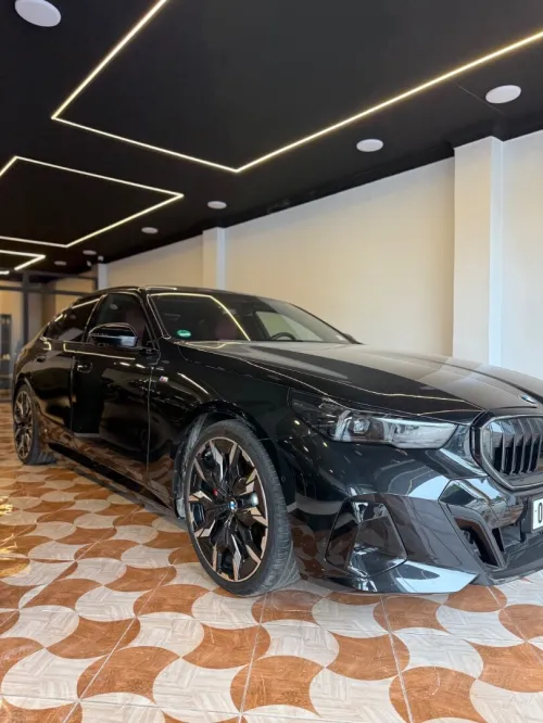 BMW Série 5 2025 Pak m xdrive invidualle