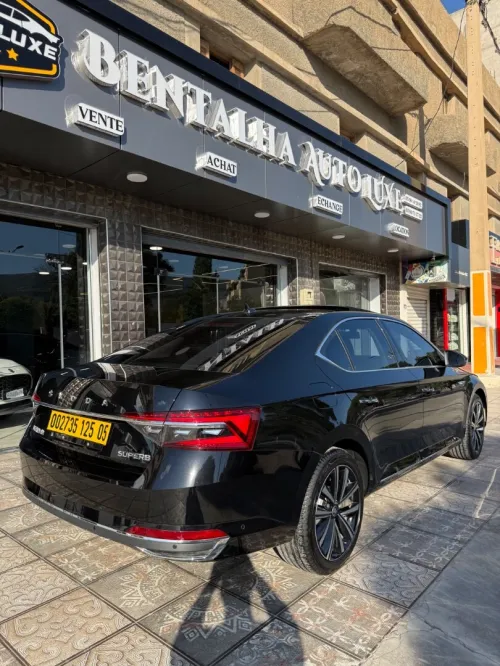 Skoda Superbe 2025 Luxury