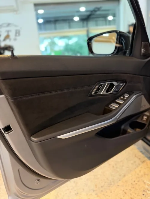 BMW Série 3 2025 330i