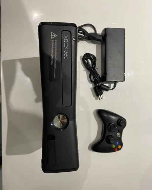XBOX 360 SLIM