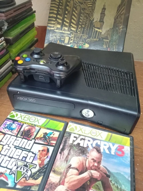 XBOX 360 SLIM