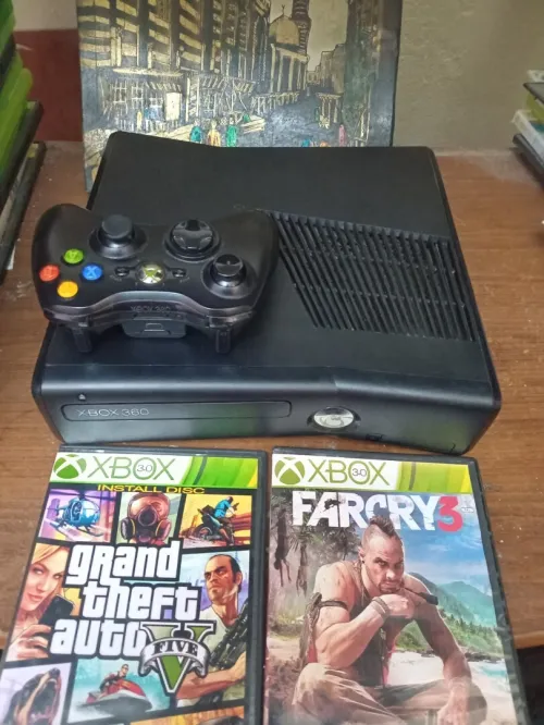 XBOX 360 SLIM