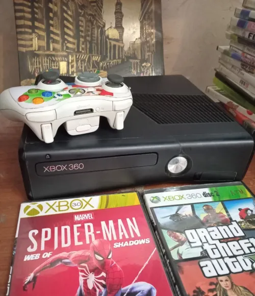 XBOX 360 FLASHÉ 250 GB
