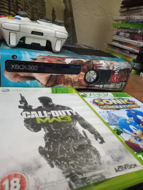 XBOX 360 Slim