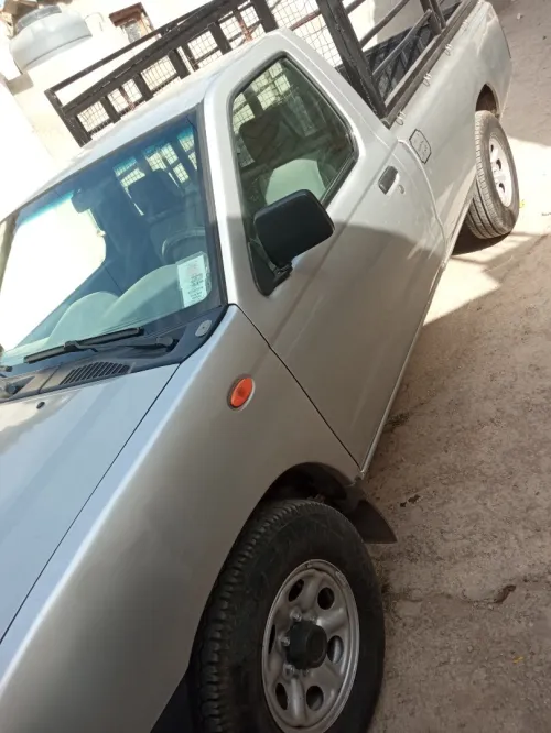 Nissan Pickup 2013 Pickup