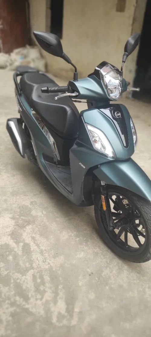 Sym St 200 2025