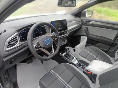 Volkswagen T-Roc 2025 R-Line 