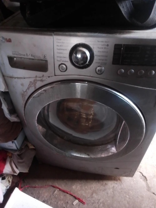 Vends Machine à Laver LG