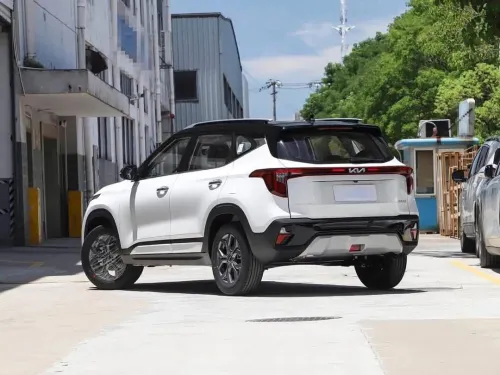 Kia SELTOS 2025 Luxury