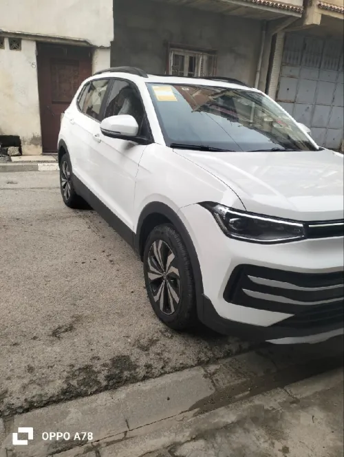 Volkswagen Tahru 2025 