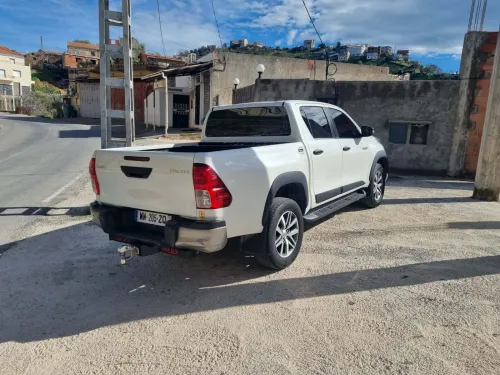 Toyota Hilux 2019 LEGEND DC 4x4 Pack Luxe