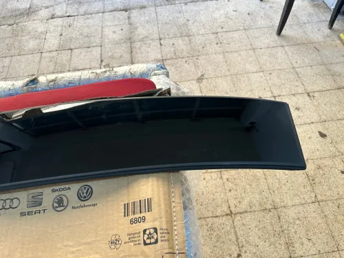Avant Toit Audi a3 nouvelle 2023 bandeau de toit audi a3 8y origine audi 8Y avec joint