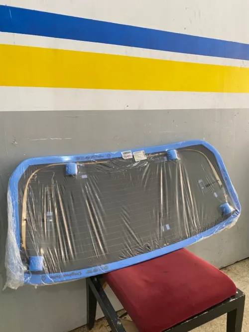 Lunette Arrière Audi Q3 nouvelle ORIGINAL AUDI 2020-2021-2022-2023-2024 
