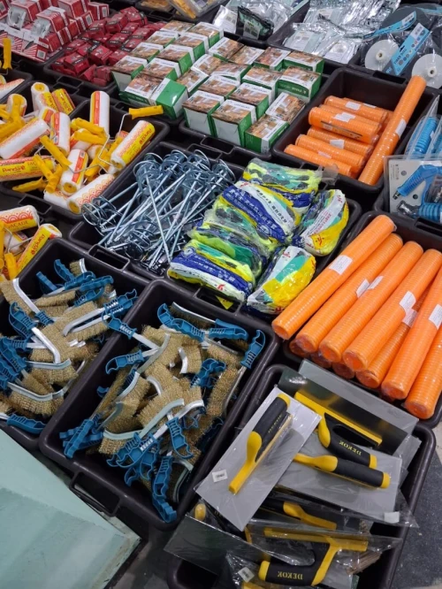 lot de quincaillerie