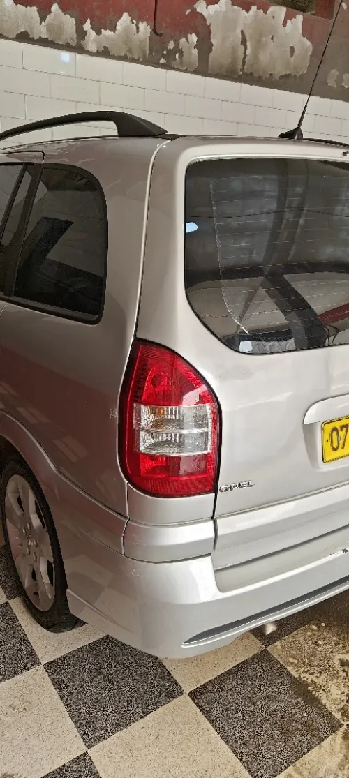Opel Zafira 2003 Opc