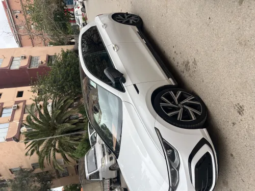 Volkswagen Golf 8 2021 Pro R-line