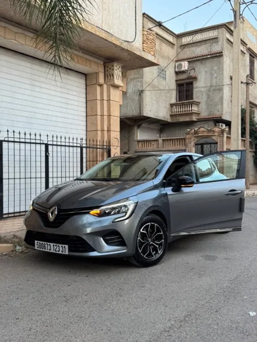 Renault Clio 5  2023 Evolution