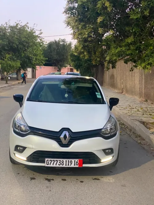 Renault Clio 4 2019 Limited 2