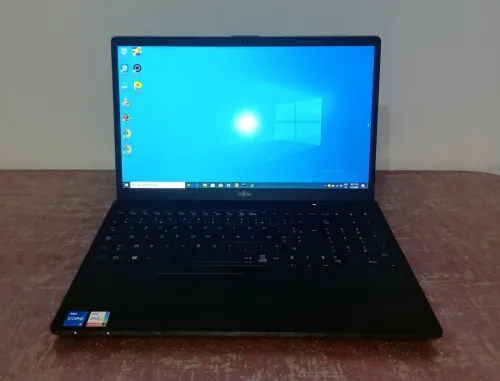 Fujitsu i5 11eme