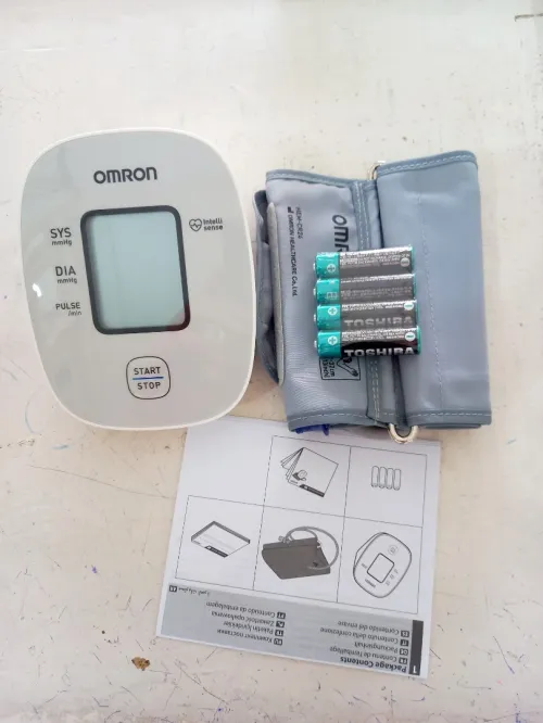 جهاز ضغط الدم/Tensiomètre/Blood Pressure Monitor