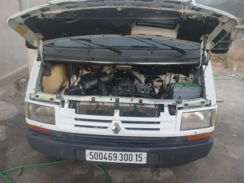 Renault TRAFIC 2000