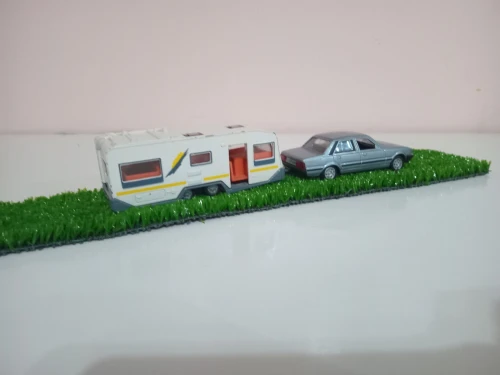 505 et caravane